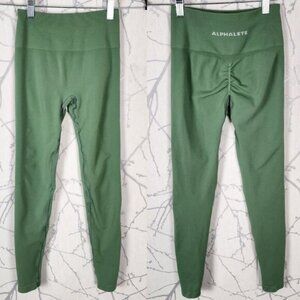 Alphalete Green Seamless Amplify Scrunch Leggings
